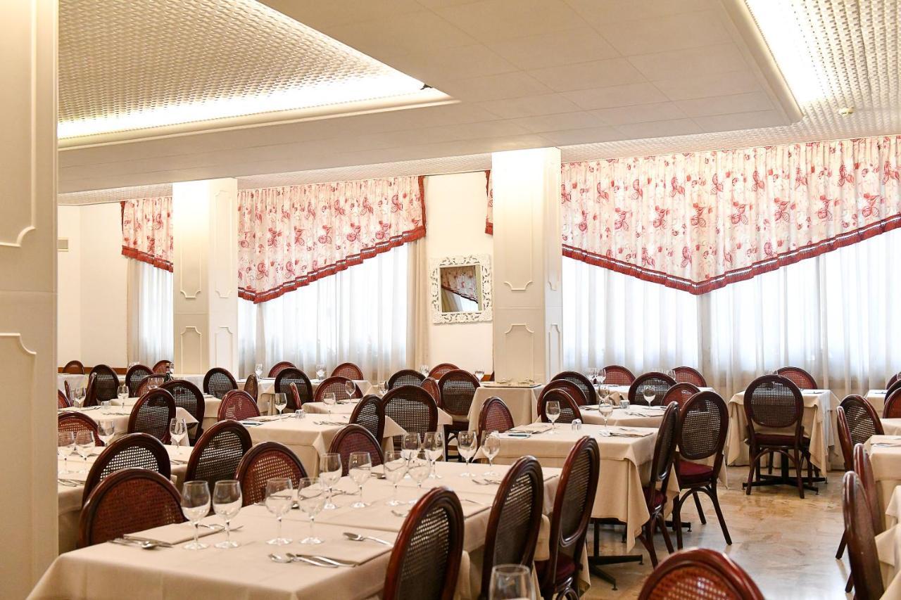 Hotel Beny Lido di Jesolo Eksteriør billede