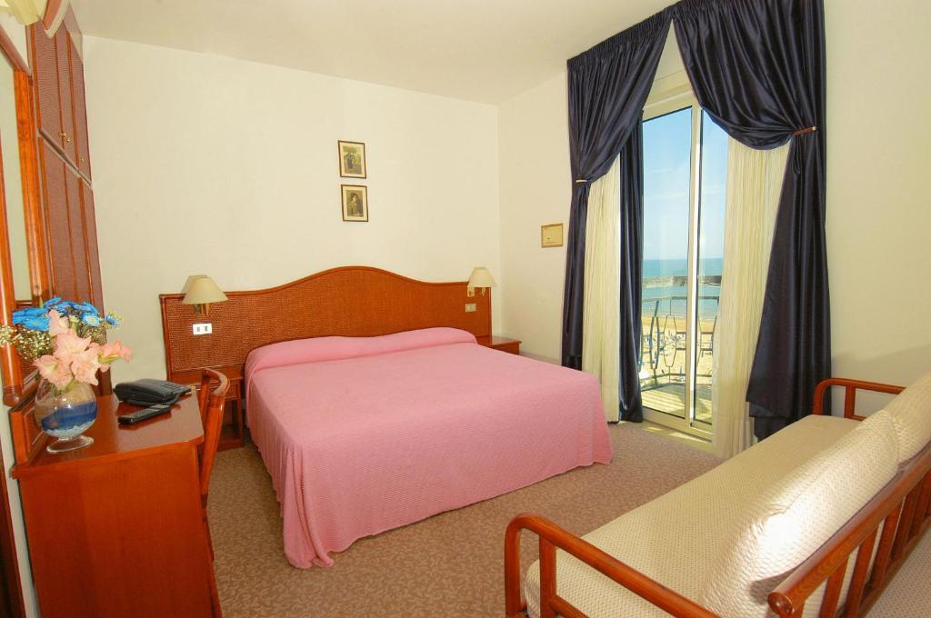 Hotel Beny Lido di Jesolo Værelse billede