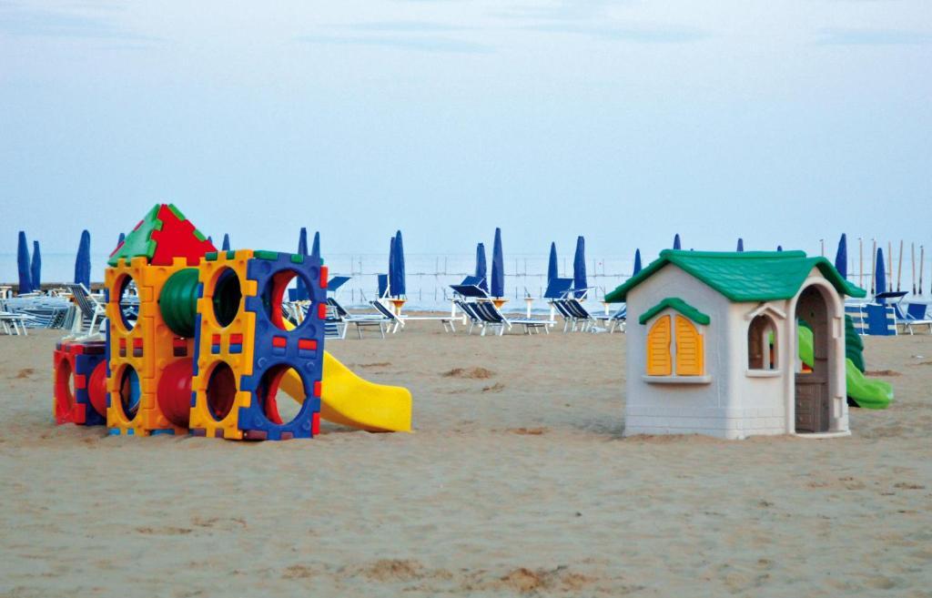 Hotel Beny Lido di Jesolo Eksteriør billede