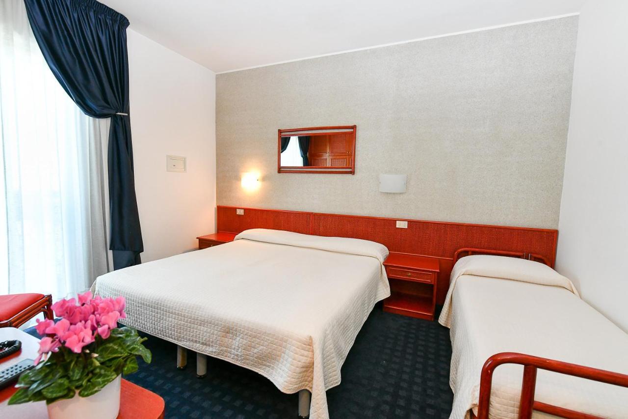 Hotel Beny Lido di Jesolo Eksteriør billede